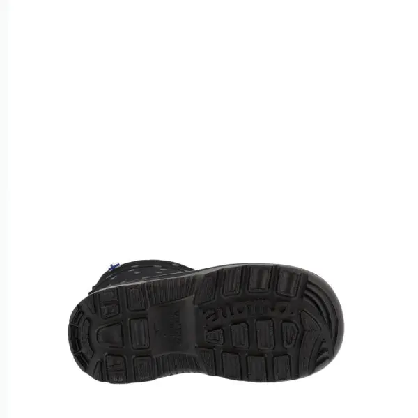 AW21_KUOMA_1222-BLACKCUTE_BLACKCUTE_04