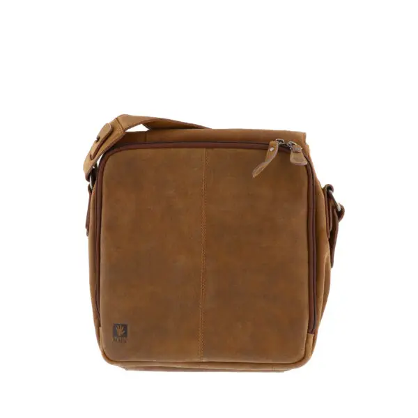 SS22_ADRIANKLIS_2023_BROWN_04