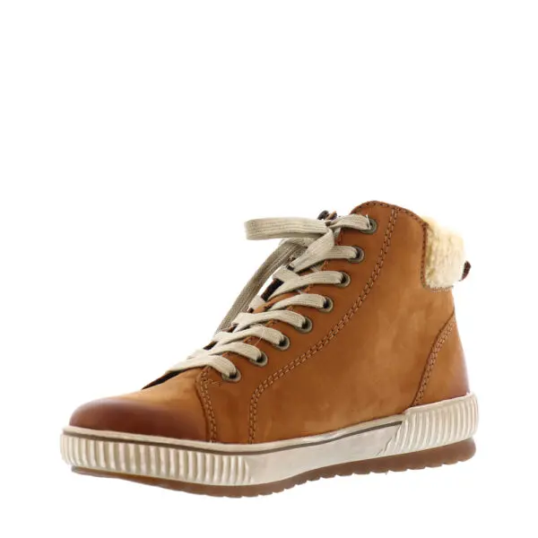 AW22_REMONTE_D0770_NOCCIA_03