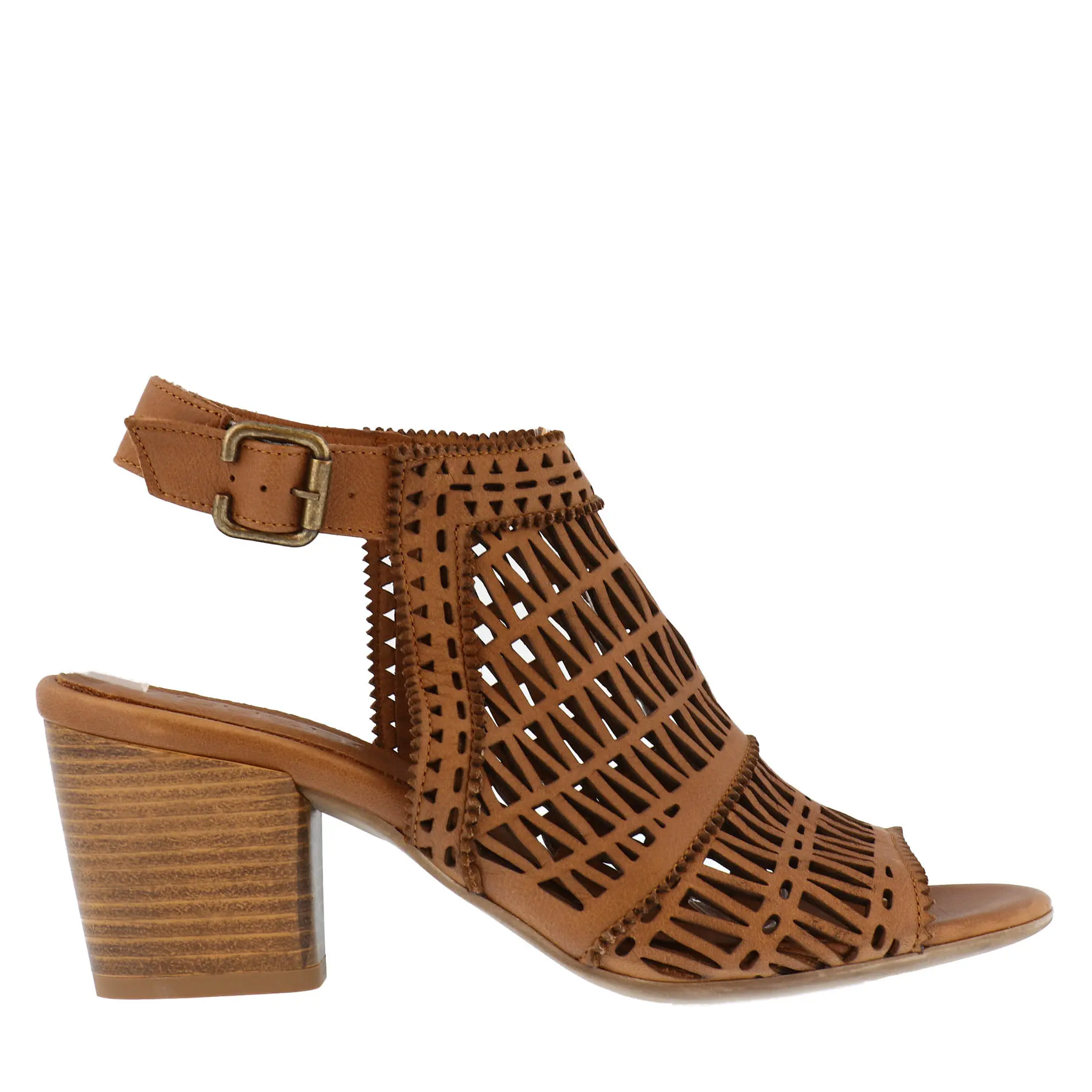 SS23_BUENO_B-CANDICE_BROWN_01