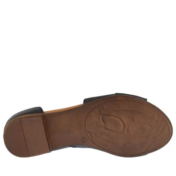 SS23_BUENO_B-TANNER_BLACK_04