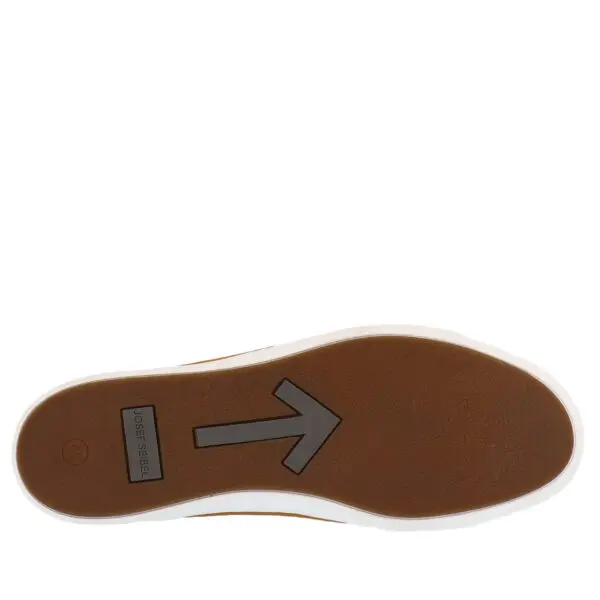 SS23_JOSEF_JS-69903_CAMEL_04