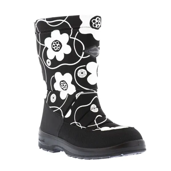 AW23_KUOMA_KUOMA-LADY_WHITEWATERLILY_02