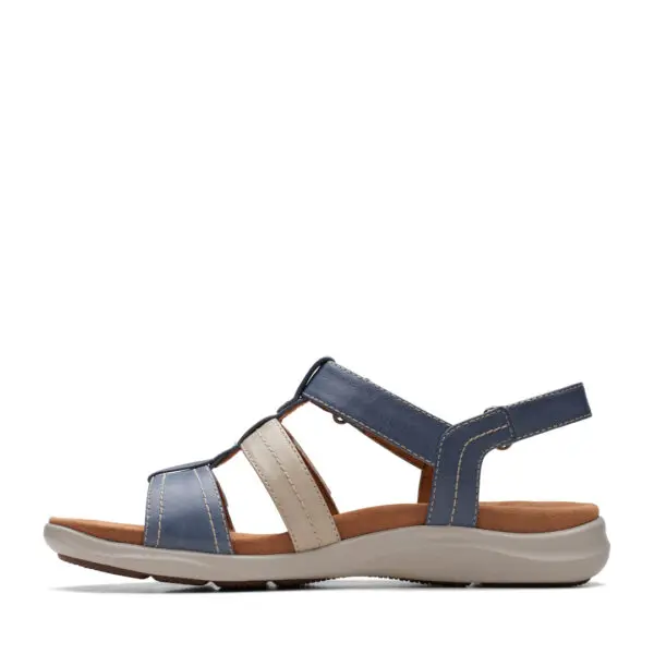 Clarks SS24 KITLYSTEP DENIM 3