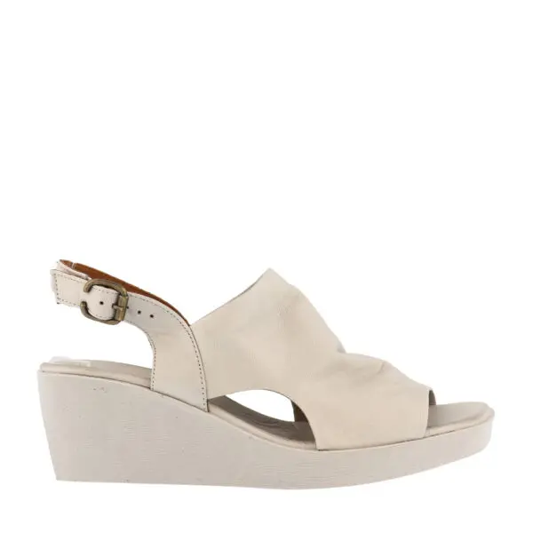 Bueno Flynn Sandal