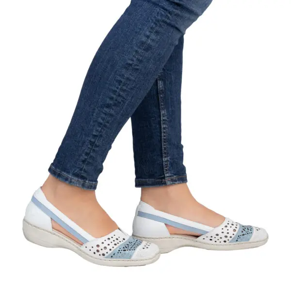 SS25_RIEKER_41358_WEISS80_07