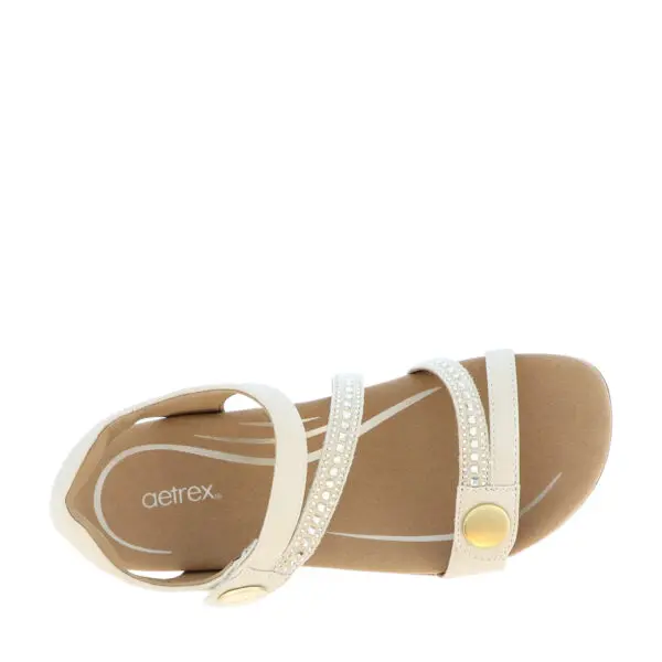 SS25_AETREX_AX-JESS-JEWELED_CHAMSPAR_05