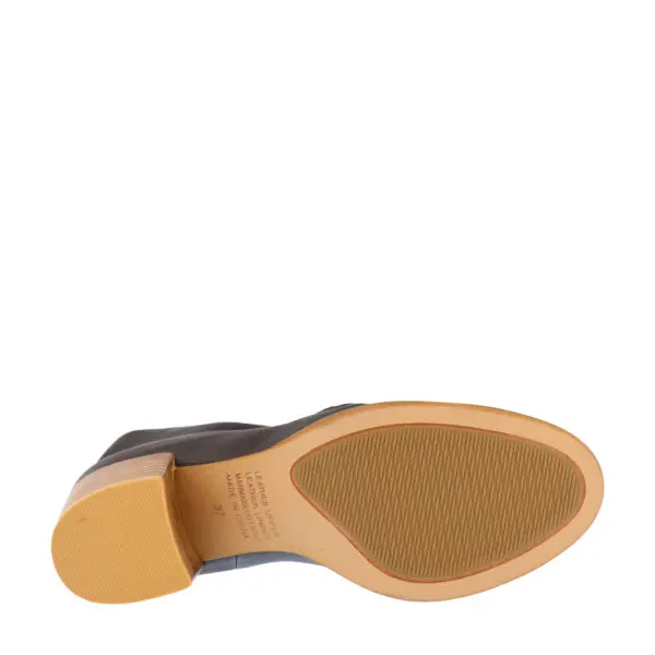 AW25_DJANGO_DJ-MELECH_CHOCO_04