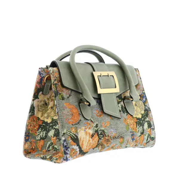 AW25_LAURAV_LV-ANDARTA04_VERT_03