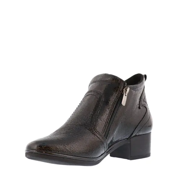 AW25_METINA_MET-28333_R300_03