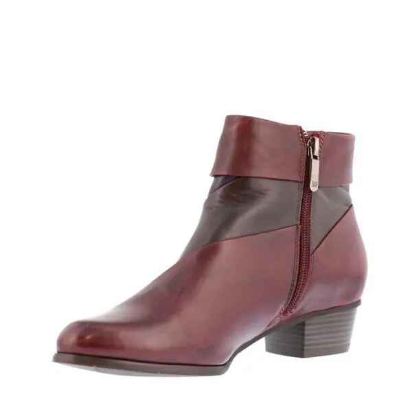 AW25_RLC_RLC-STEFANY391_SANGRIA_03