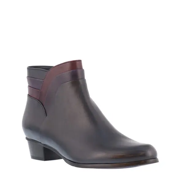 AW25_RLC_RLC-STEFANY399_NAVY_02