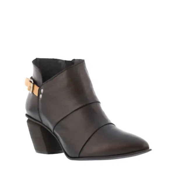 AW25_MIZMOO_MIZJAZZIE_BLACK_02