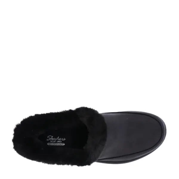 AW25_SKECHE_168114_BKLEA_05