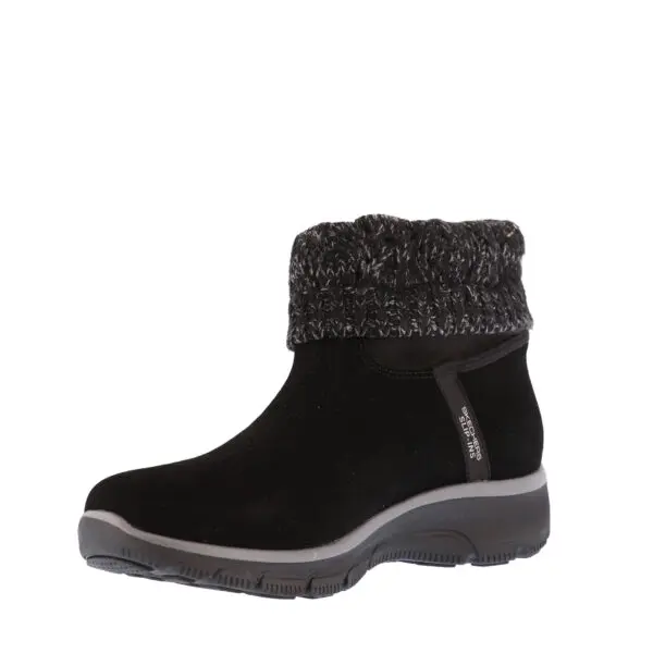 AW25_SKECHE_169165_BLKSUE_03