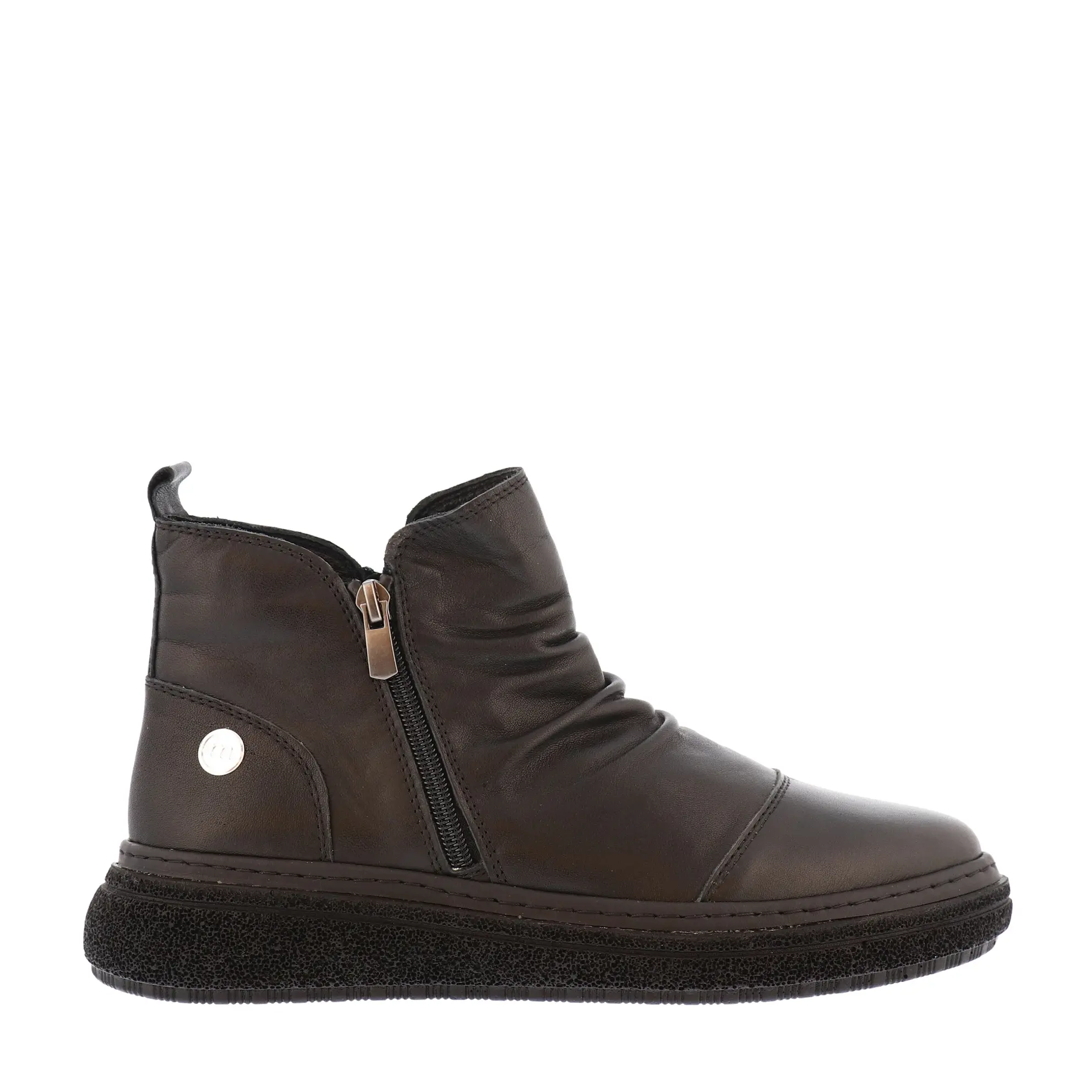 AW25_MAMAMI_MAM-D25KB-4060_BLACK_01