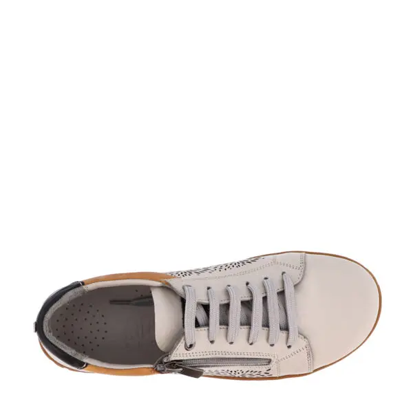 SS26_KREMAR_KRE-2506107-1_TAUBLK_05