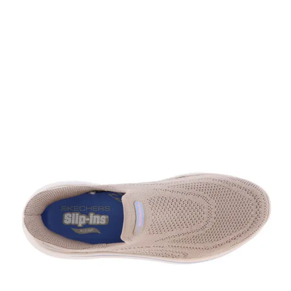 SS26_SKECHE_125843_TAUPE_05