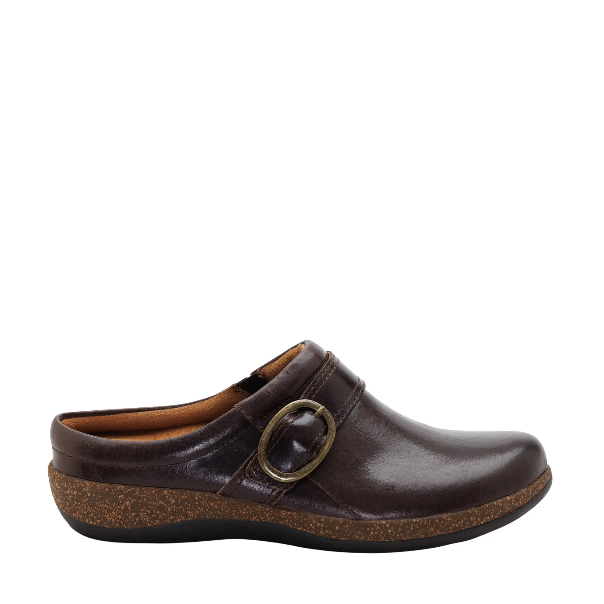 AW26_AETREX_AX-DAPHNE_DKBROWN_01