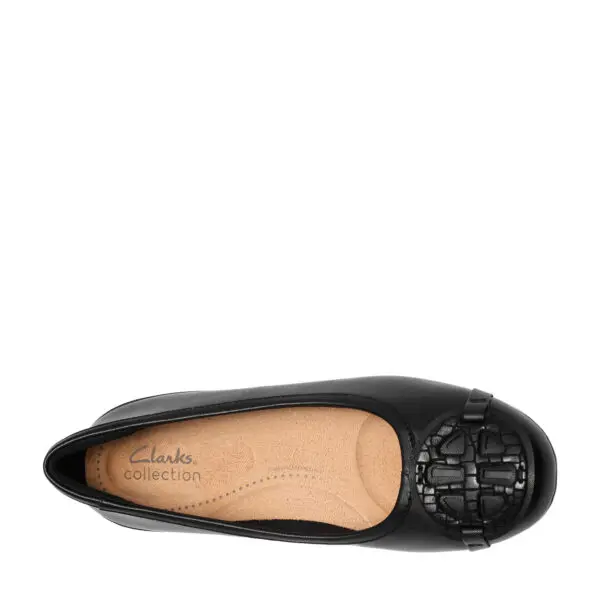 AW26_CLARKS_CATHRYNNLUNA_BLACK_05