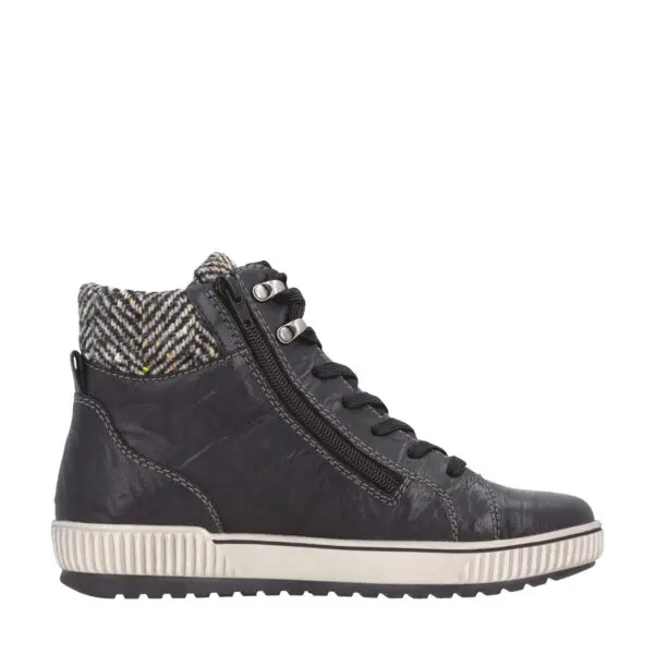 AW26_REMONT_D0784_BLK03_02