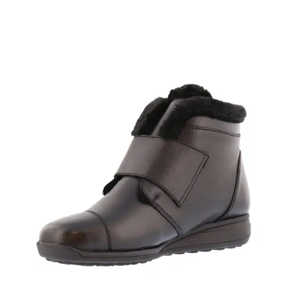 AW26_RIEKER_47268_BLACK_03