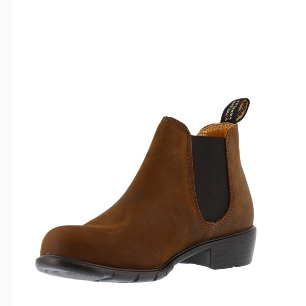 AW21_BLUNDS_B1970_ANTIQUEBR_03