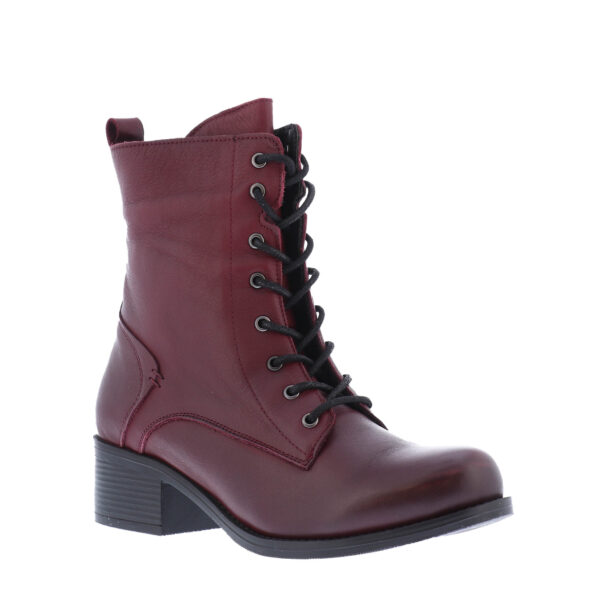 AW23_METINAYAK_MET-0965053_CHERRY_02