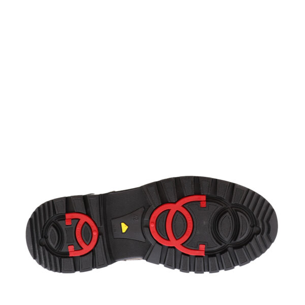 AW23_OLANG_OLANG-VICK2_CAFFE_04