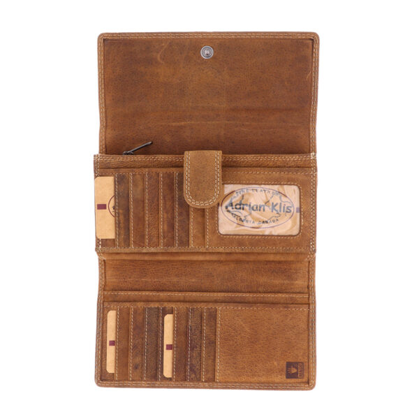 AW23_ADRIANKLIS_205_BROWN_05