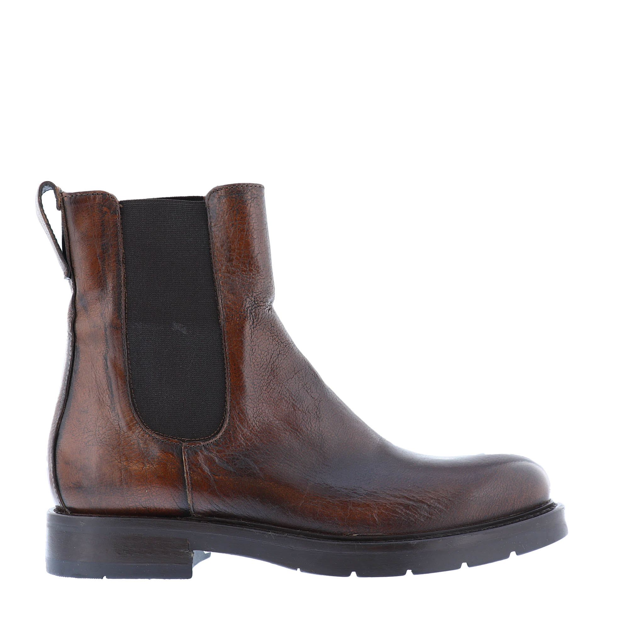 AW23_SINAPSI_SINA-INION23_CUOIO_01