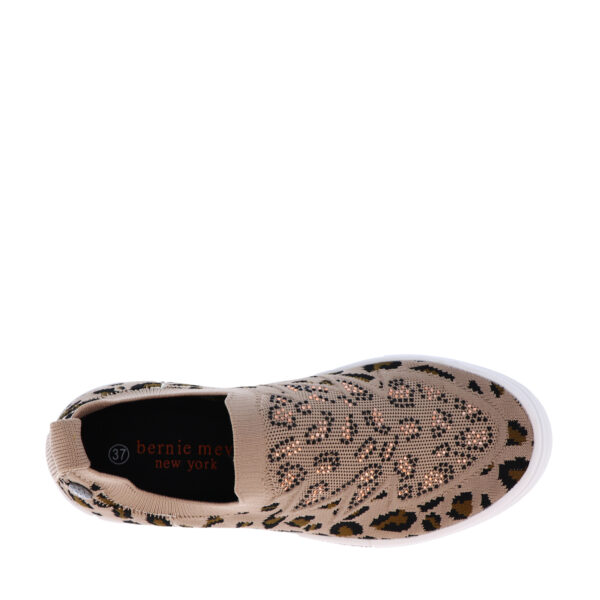 SS24_BERNIE_BM-GARDENIA_BLROGO_05