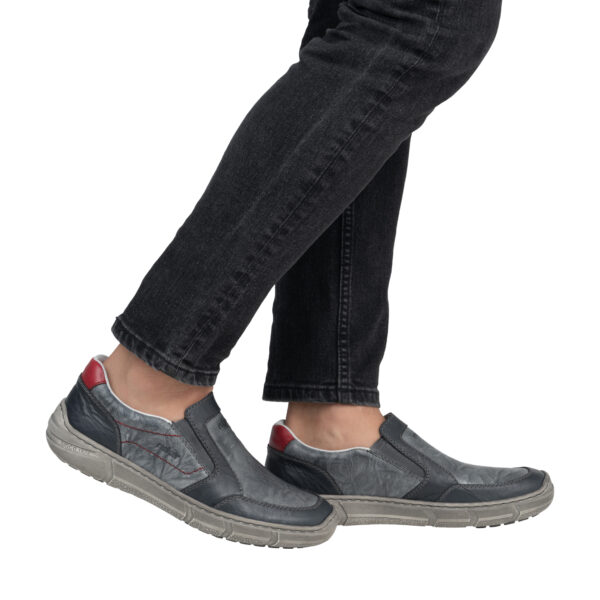 SS25_RIEKER_4052_PAZIF12_07