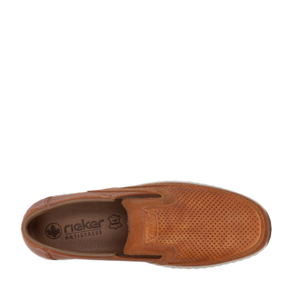 SS25_RIEKER_8858_BROWN24_05