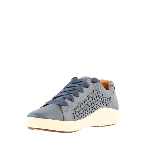 SS25_AETREX_AX-COURTNEY-CUTOUT_BLUCUT_03