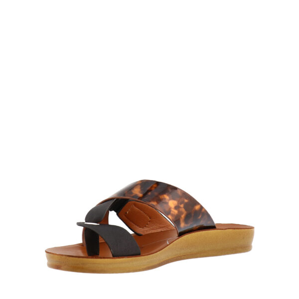 SS25_LOSCAB_LOS-BRY_BLKTORT_03