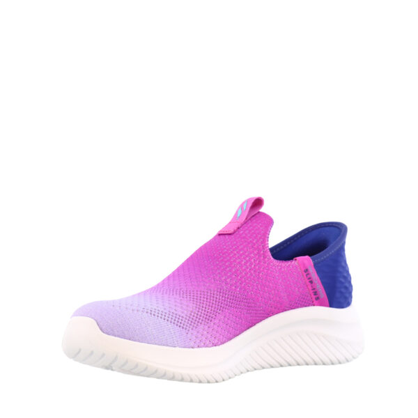 SS25_SKECHE_303828L_NVPR_03