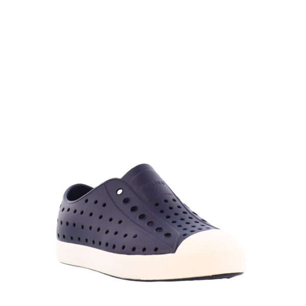 SS25_NATIVE_JEFFERSONC4201_RGTBL_02