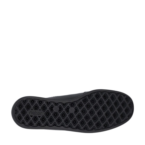 AW25_AW25_RIEKER_44291_BLACK00_RIEKER_44281_WINE-35_04