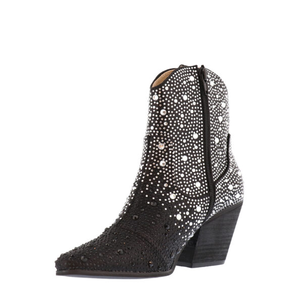 AW25_DJANGO_DJ-WAGON_BLWHITE_03