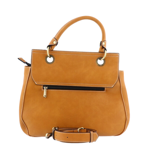 AW25_LAURAV_LV-DUCOS05_CAFE_04