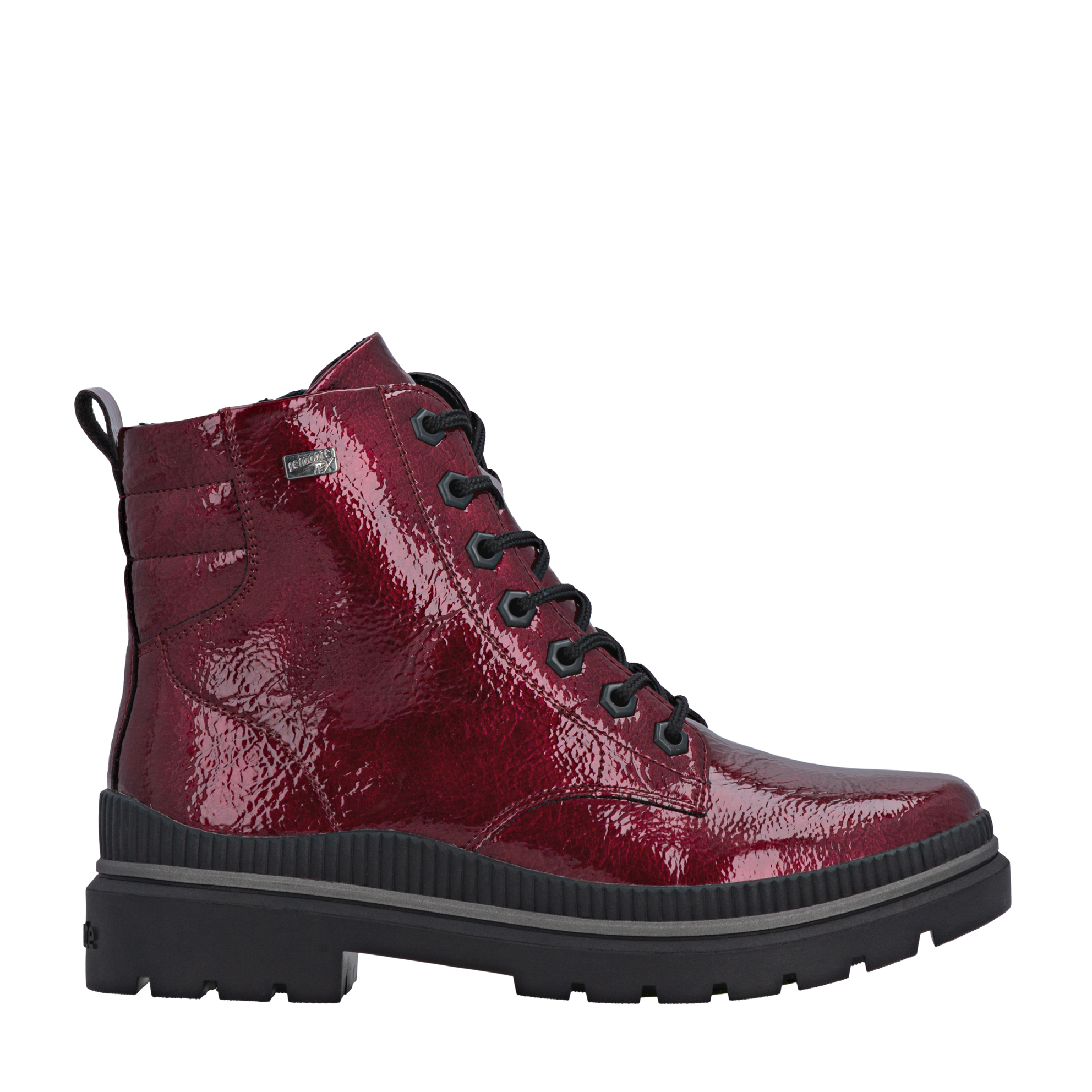 AW25_REMONT_D0C82_RED33_01