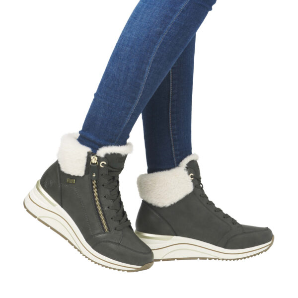 AW25_REMONT_D0T77_LEAF52_07