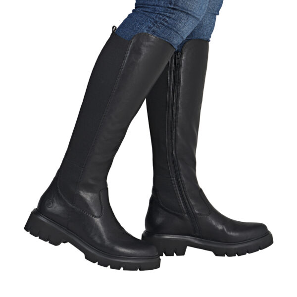 AW25_REMONT_D1W77_BLK01_07