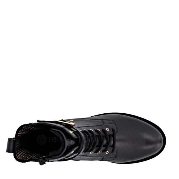 AW25_REMONT_D8658_SCHW03_05