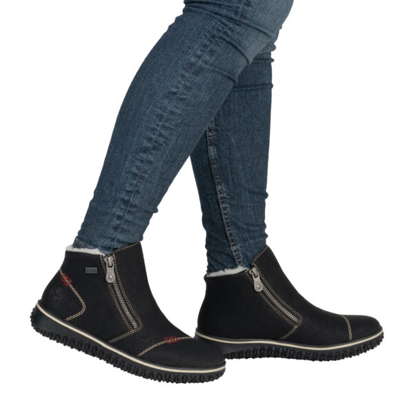 AW25_RIEKER_L4270_BLACK-00_07