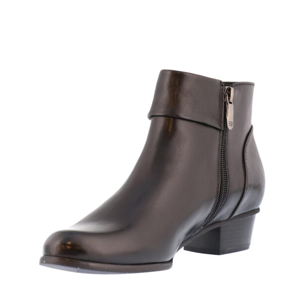 AW25_RLC_RLC-STEFANY333_BLACK_03