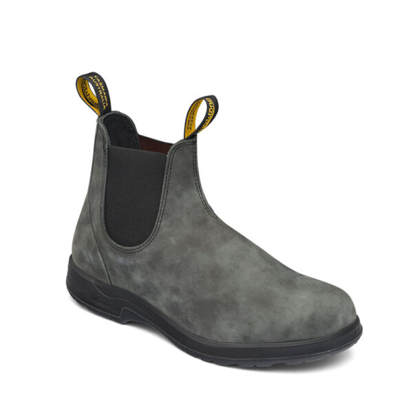 BLUNDS_B2055_RUSBK_01