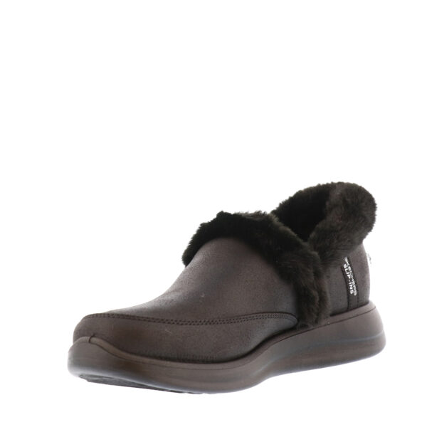 AW25_SKECHE_168114_BKLEA_03