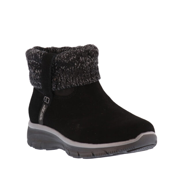 AW25_SKECHE_169165_BLKSUE_02